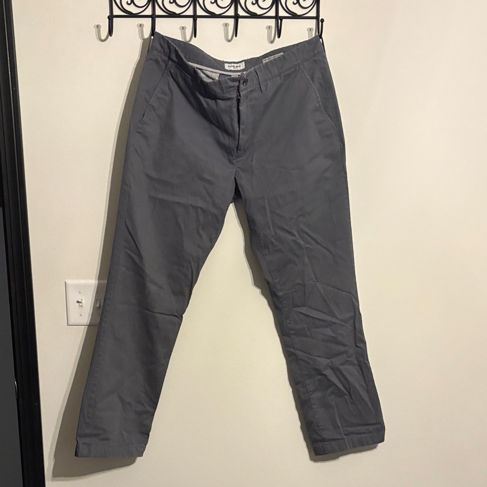 Bonobos Men's Charcoal Chinos
